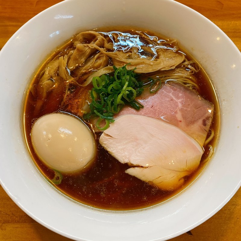 地鶏そば（しょうゆ）(麺屋　謝)