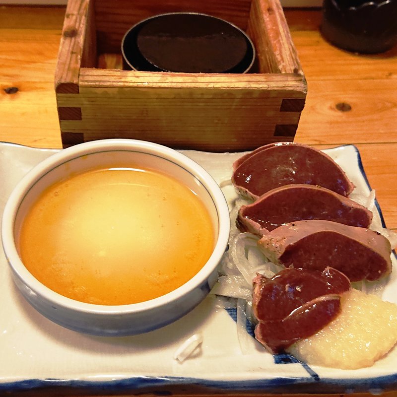 朝挽きレバテキ(大衆酒場BEETLE 本店)