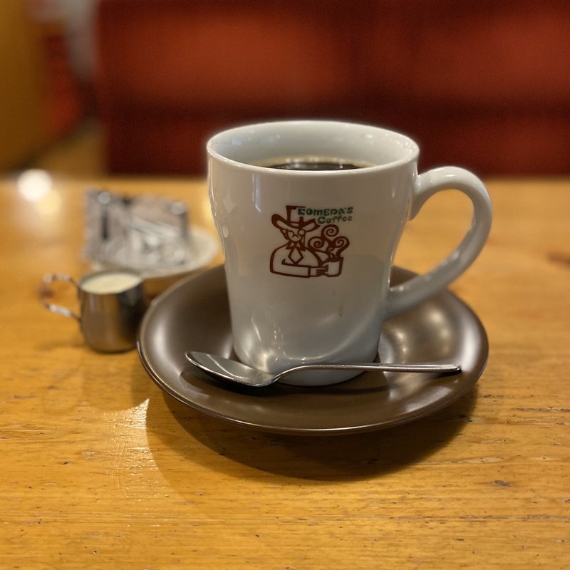 ホットコーヒー(たっぷりサイズ)(コメダ珈琲店 千種駅前店)