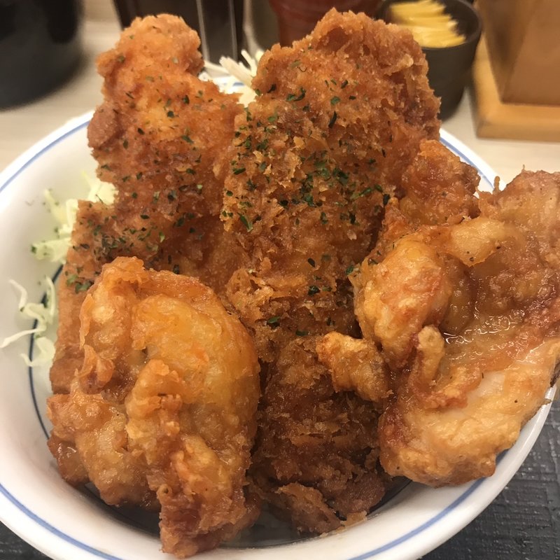 タレカツとから揚げの合い盛り丼(かつや 代々木駅前店)
