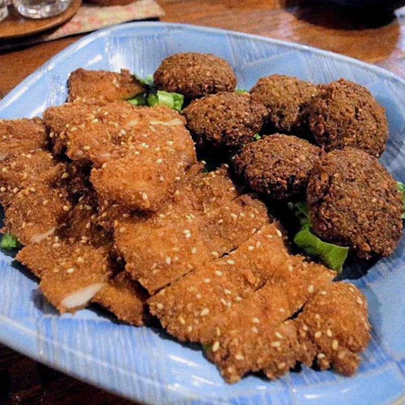 チキンシニッツエル＆ファラフェル(シャマイム)
