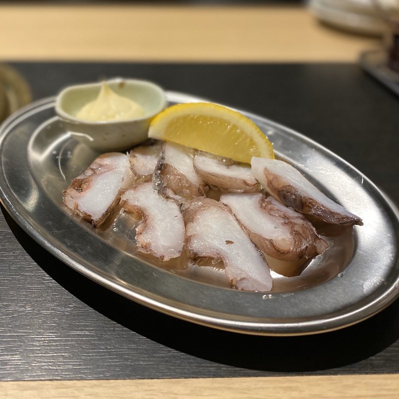 知多半島 生タコちょい炙り(知多牛焼肉 MOO)