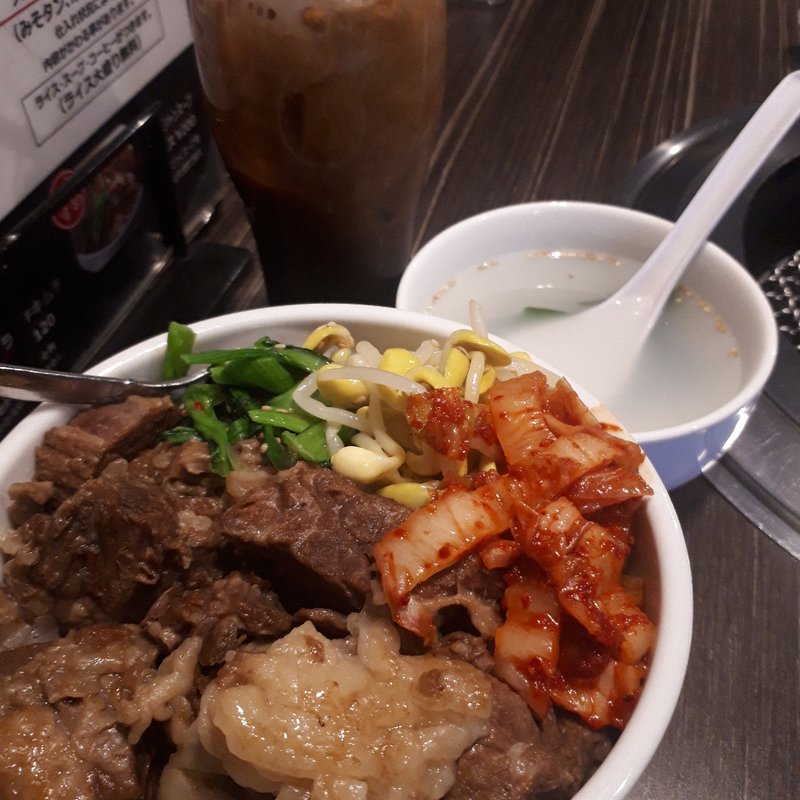 ランチ牛丼、アイスコーヒー付き(焼肉スタジアムJAN(ジャン))