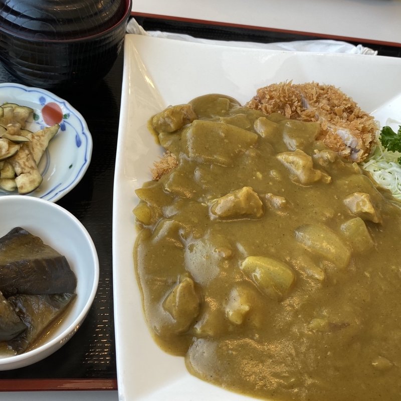 カツカレー(新洋亭 （しんようてい）)