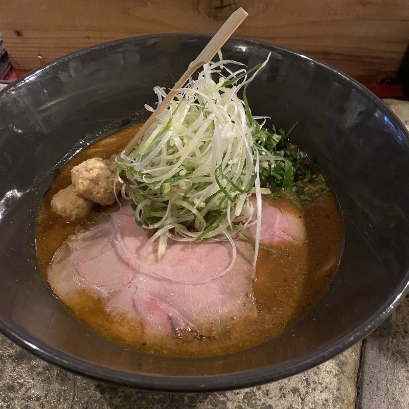 赤味噌ラーメン(みつか坊主)