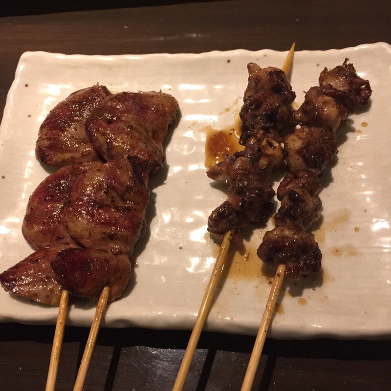 焼き鳥(炭火焼鳥ととりや)