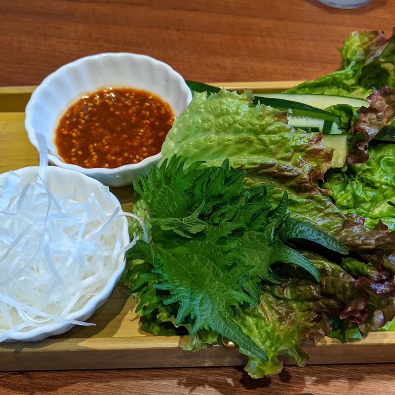 チシャ(味覚園栄町店)