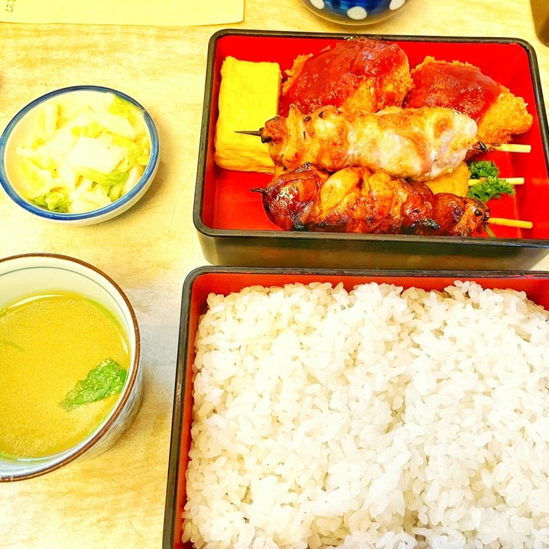 B弁当(茅場町鳥徳 （かやばちょう とりとく）)