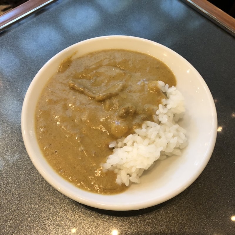 カレー(SATSUKI LOUNGE （サツキラウンジ【旧店名】ザ・ラウンジ）)