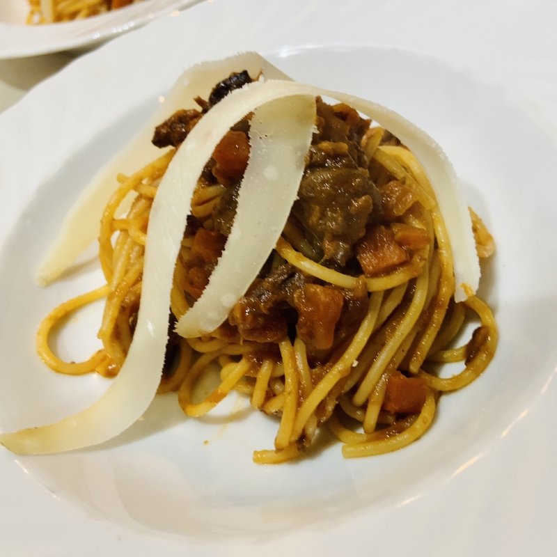 4種肉のラグースパゲティ(ガストロノミーア　サバニー)