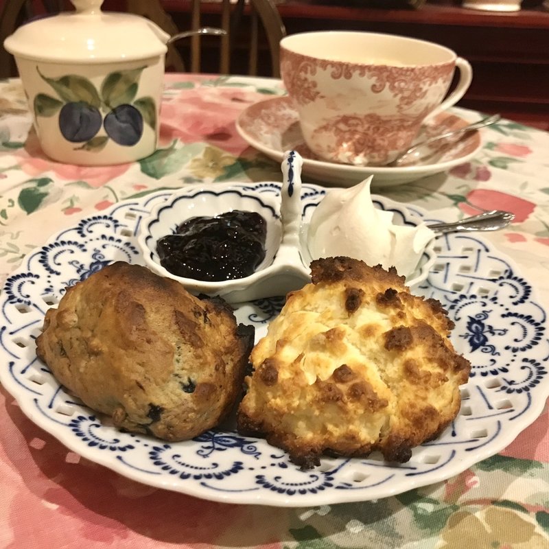 スコーン(スリーチムニーズ)