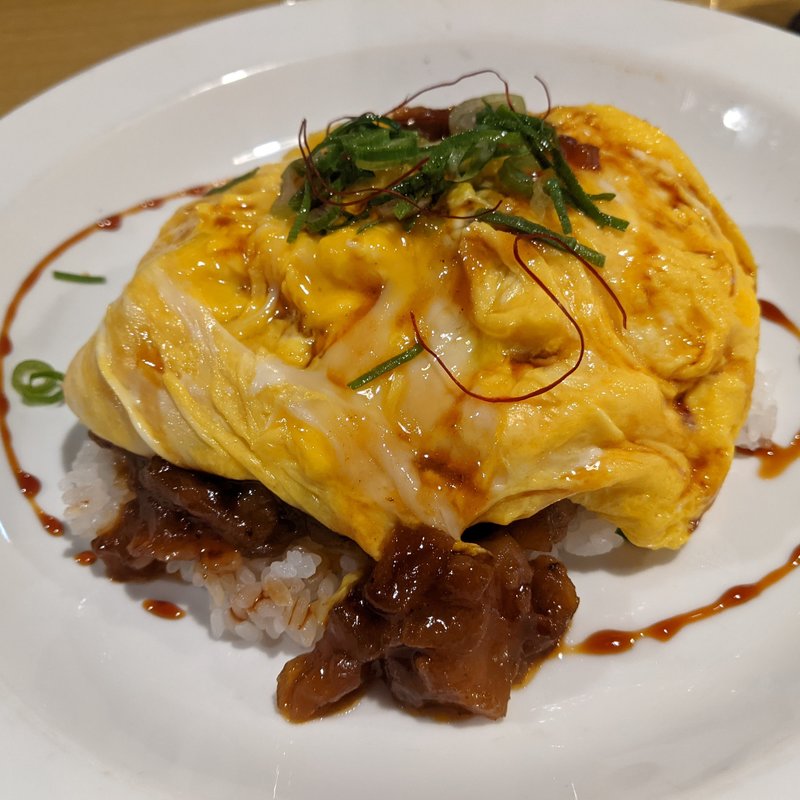 肉じゃがオムライス(フォレスト )