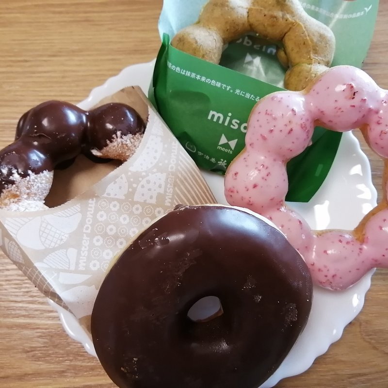 ポン・デ・ストロベリー(ミスタードーナツ 福岡天神ショップ)