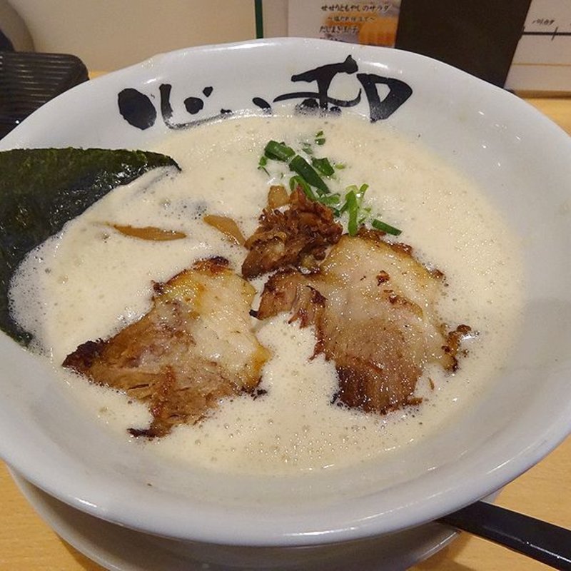 とんこつラーメン(心ゝ和 （cocowa）)