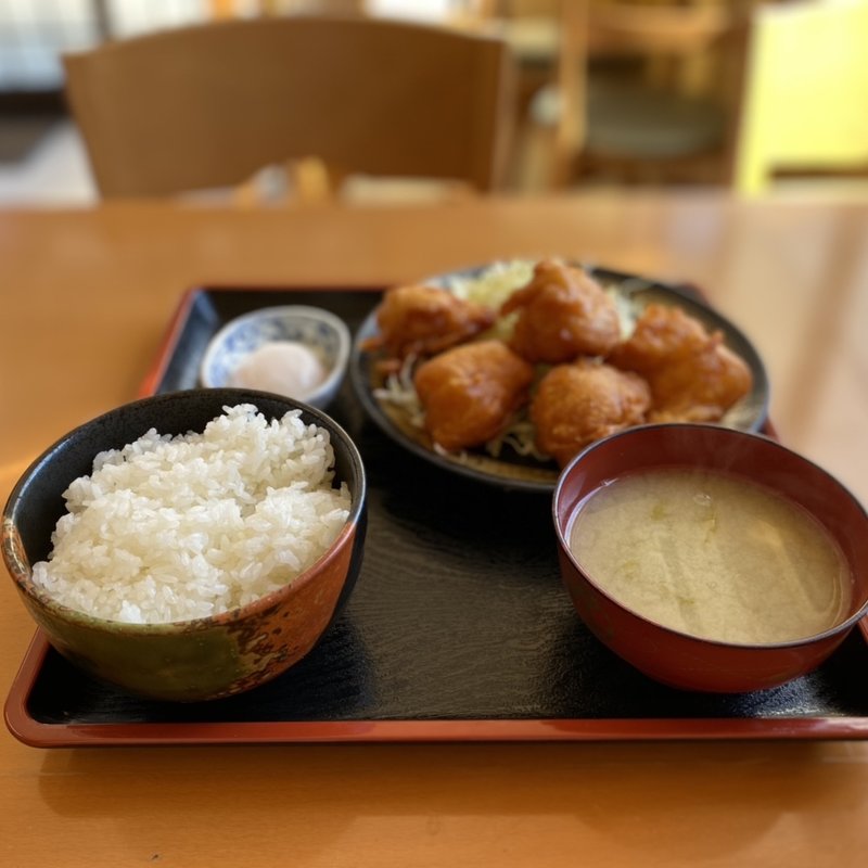 から揚げ定食(御食事処　山翠 （山翠）)
