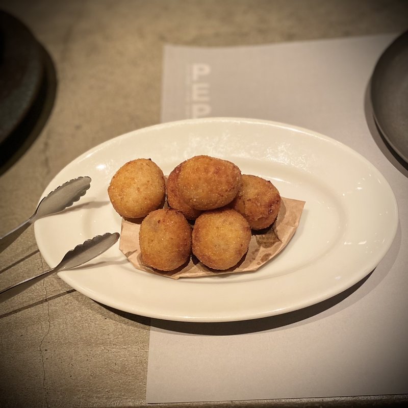 生ハムコロッケ(PEP spanish bar 調布店)