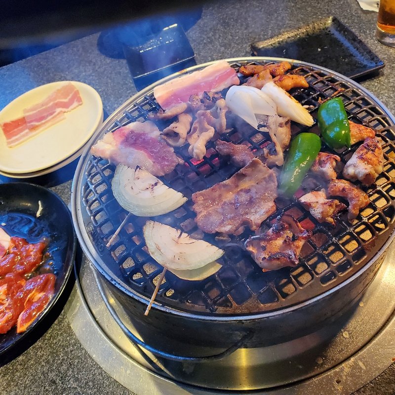 焼き肉ランチ食べ放題　(焼き肉居酒屋ぎゅう太)