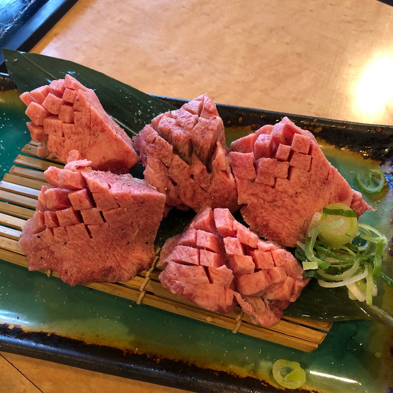 (焼肉処 西矢)