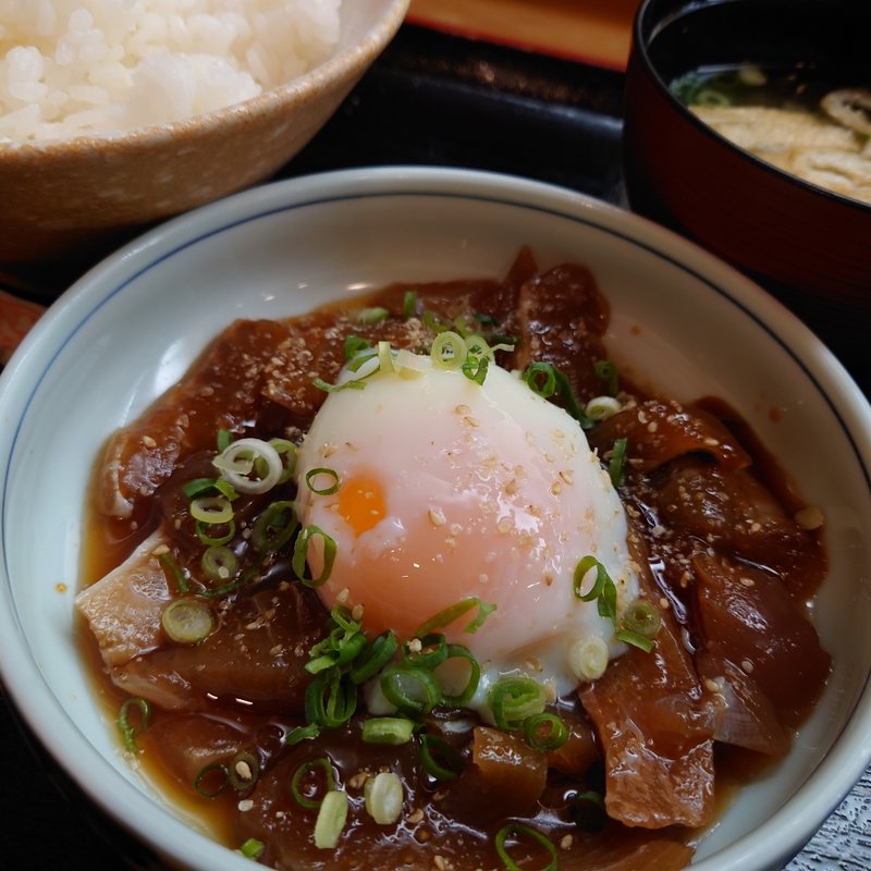地魚ユッケ丼(平戸西端夢浪漫 平戸店 )