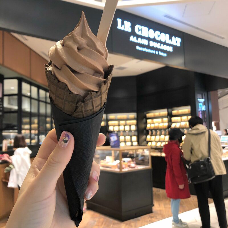 ソフトクリームショコラ(LE CHOCOLAT ALAIN DUCASSE　ル・ショコラ・アラン・デュカス)