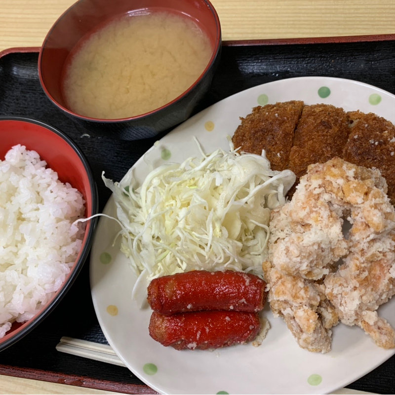 メンチカツ定食(いちぞう)