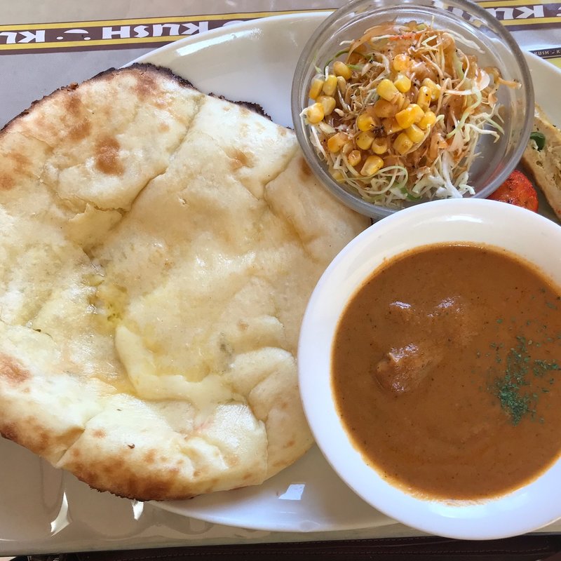 クシュクシュランチ（+100円でチーズナンに変更可）(KUSH KUSH)