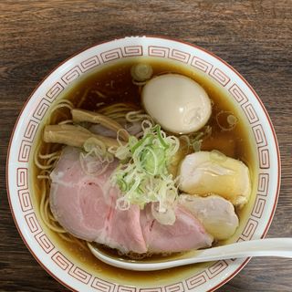 醤油らぁ麺(らぁ麺大金星)