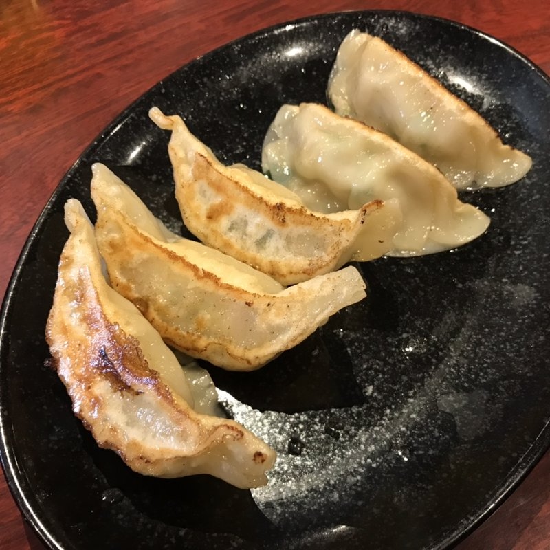 焼餃子(餃子の安亭 新宿思い出横丁店)