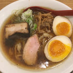 味玉らーめん(醤油)(麺や 七彩 八丁堀店)