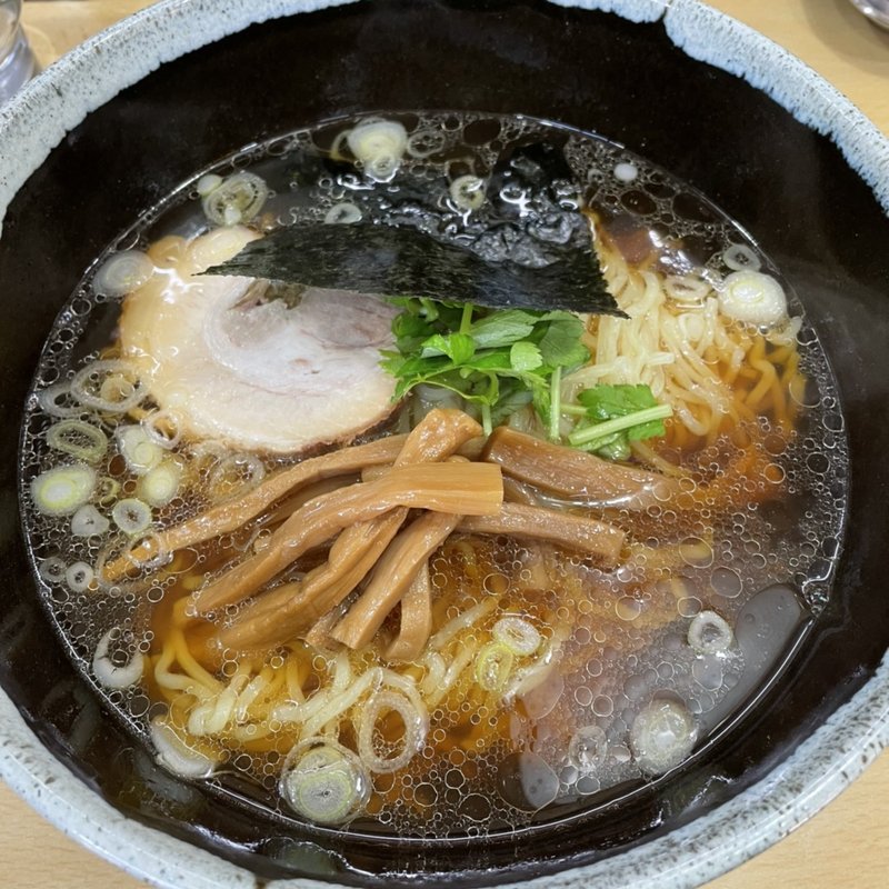 醤油ラーメン(らーめん小僧)