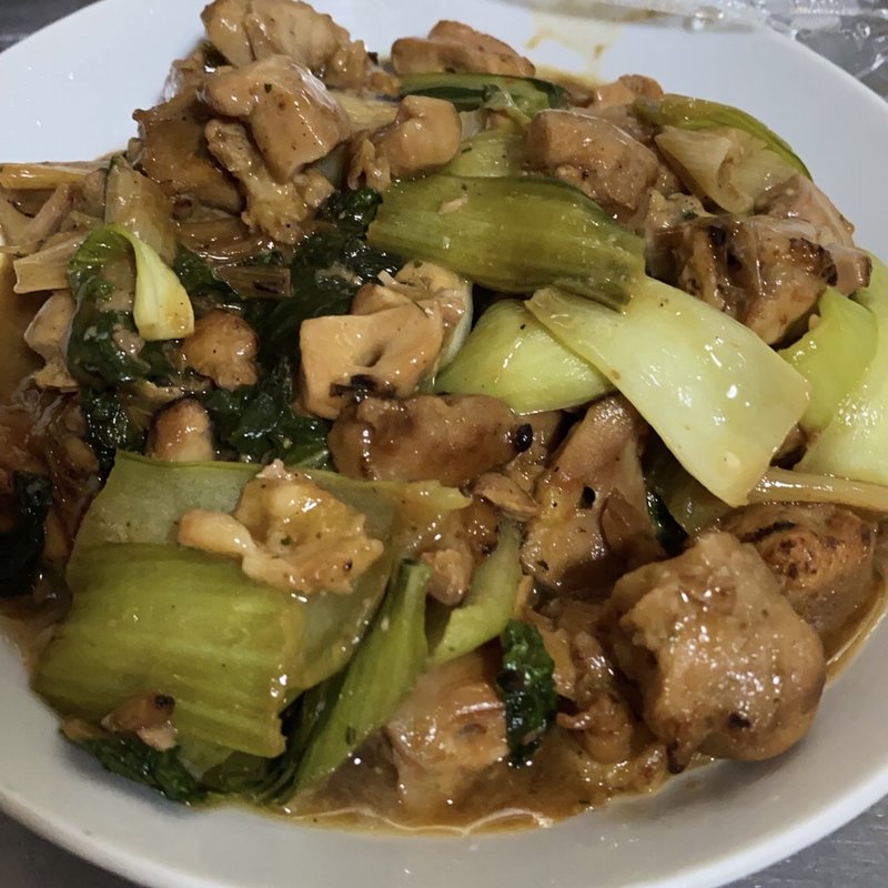 焼鳥とチンゲン菜のオイスターソース炒め(実家)