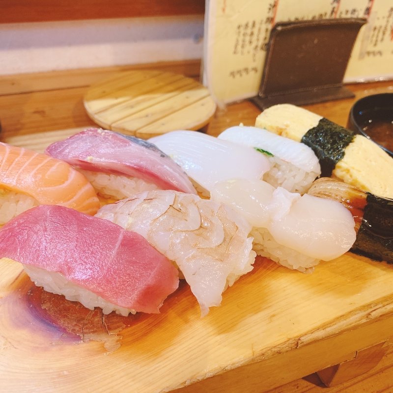 上にぎりセット(魚路 （トトロ）)