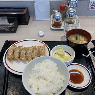 餃子定食(みよしの 清田店 )