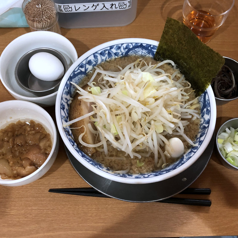 小ラーメン味付き脂きくらげ葱ニンニク無(ラーメンぶぅさん)