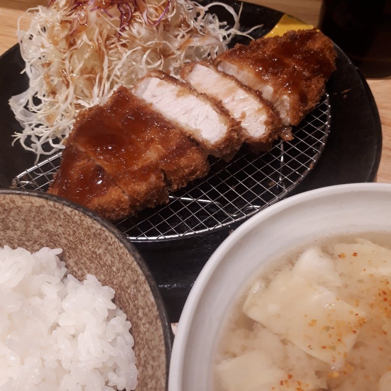 ロースカツ定食(とんかつ　美濃屋)