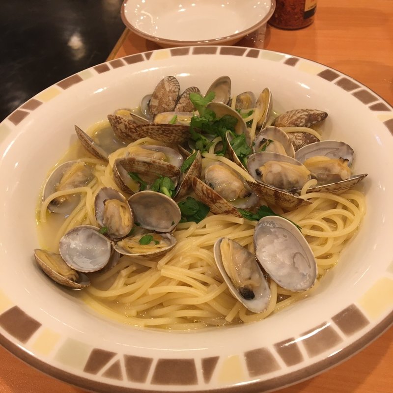 スープ入り塩味ボンゴレ(サイゼリヤ 阿佐ヶ谷駅南口パール商店街店)