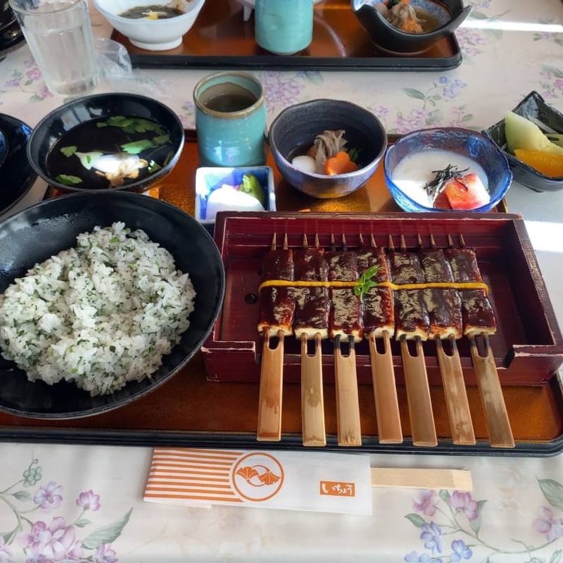 雪定食(なめし田楽 いちょう 中野町本店)