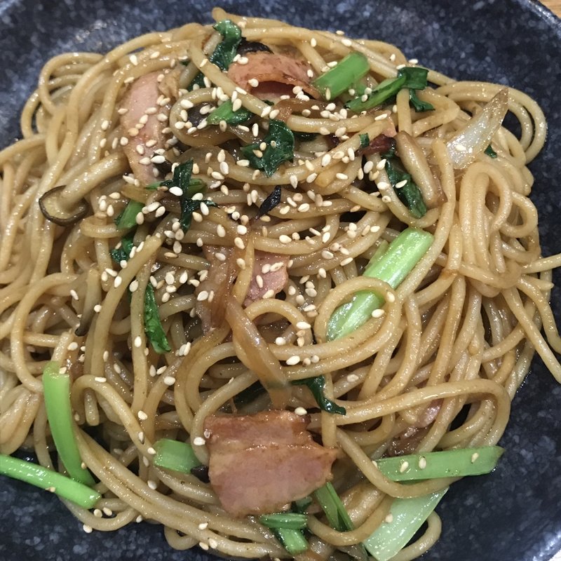 ニンニク醤油スパゲティ(スパゲティ屋くぼやん )