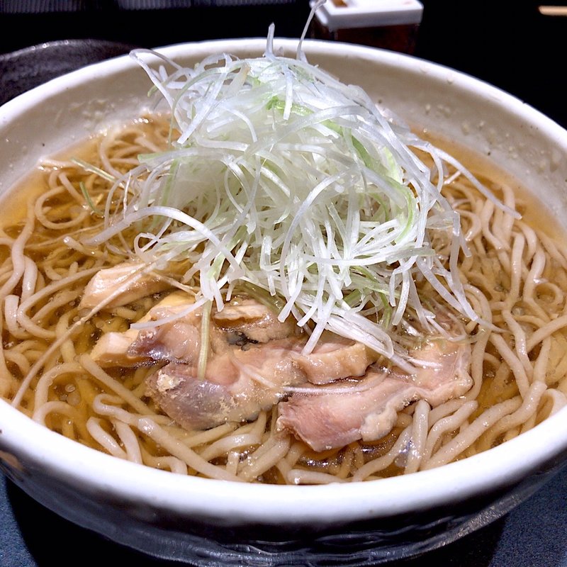 冷たい肉そば(焔蔵 （えんぞう）)