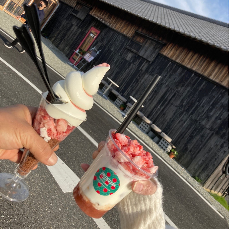 いちこラッシー(カフェ＆いちご直売 greenarium granary)