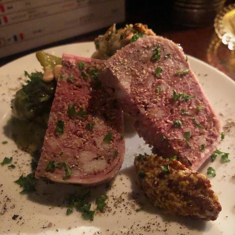 ジビエ屋のパテ(ニコ アパルトマン)