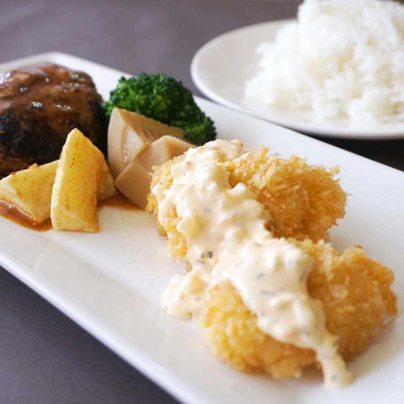 ホタテフライとハンバーグ(120g)(美咲亭)