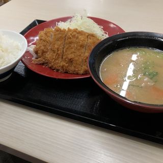 ロースカツ定食(かつや 郡山香久池店)