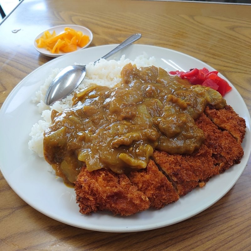 カツカレー(みなとや)