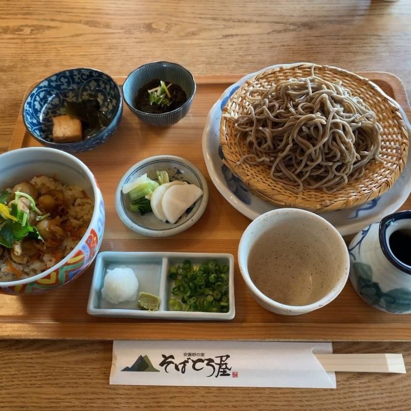 限定10食　ホタテご飯うどんorそば付(そばとろ屋)