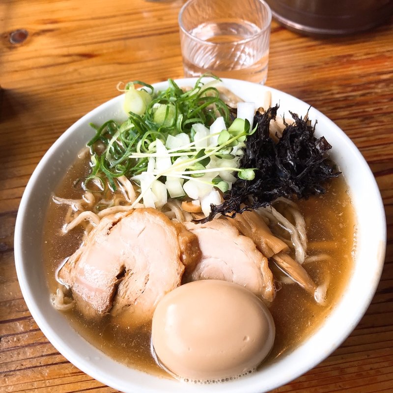 鰹と煮干しの中華蕎麦(中華蕎麦 春馬 （ハルマ）)
