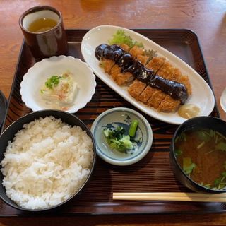 魚フライ定食(ニューこらく)