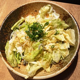 春キャベツとしらすのサラダ(アカマル屋 川崎東口店)