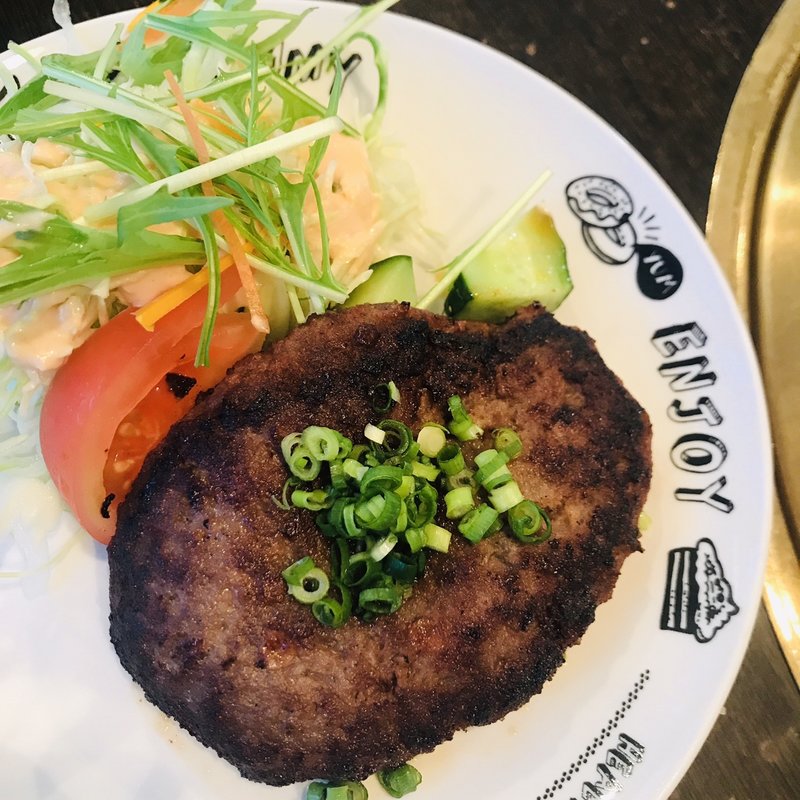 ハンバーグ(石垣島きたうち牧場 （【旧店名】焼肉屋金城 石垣島 浜崎本店）)