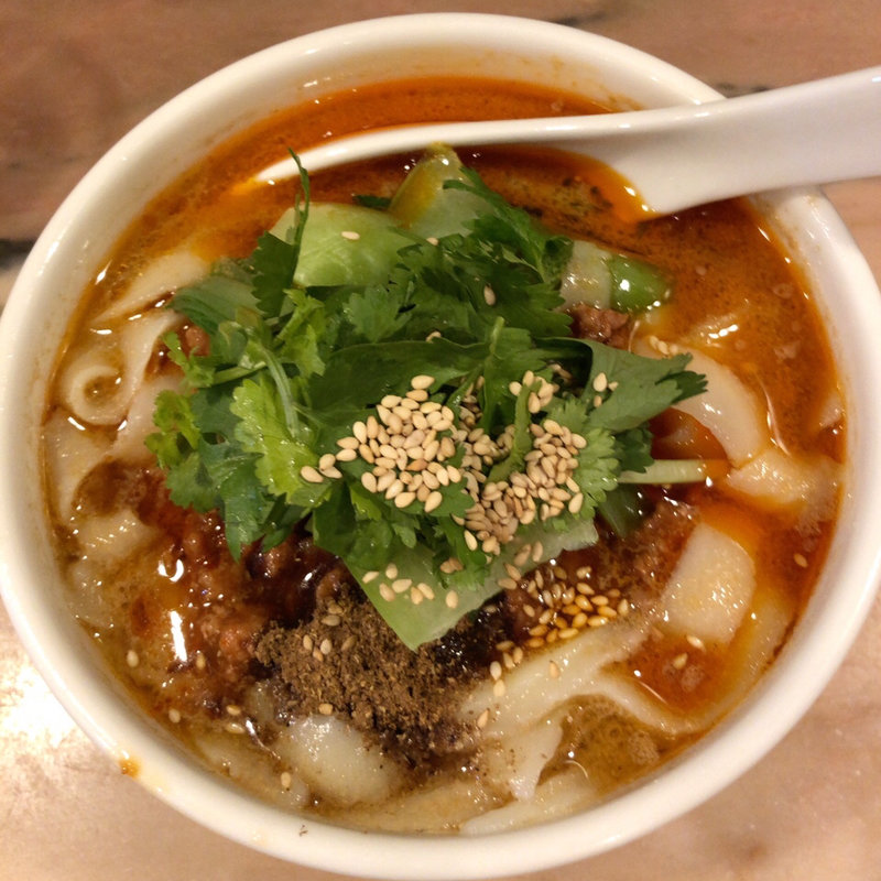 麻辣刀削麺(小)(西安刀削麺 横浜店)